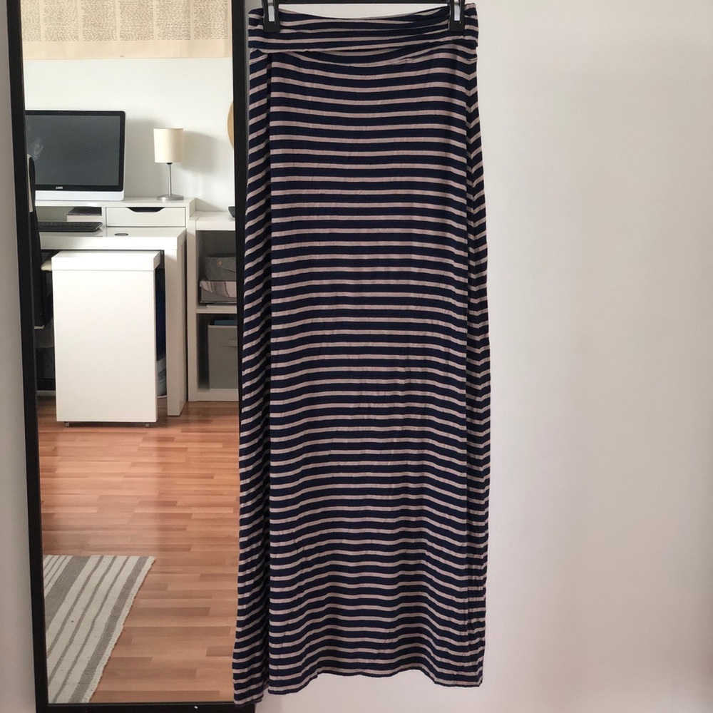 Striped maxi skirt